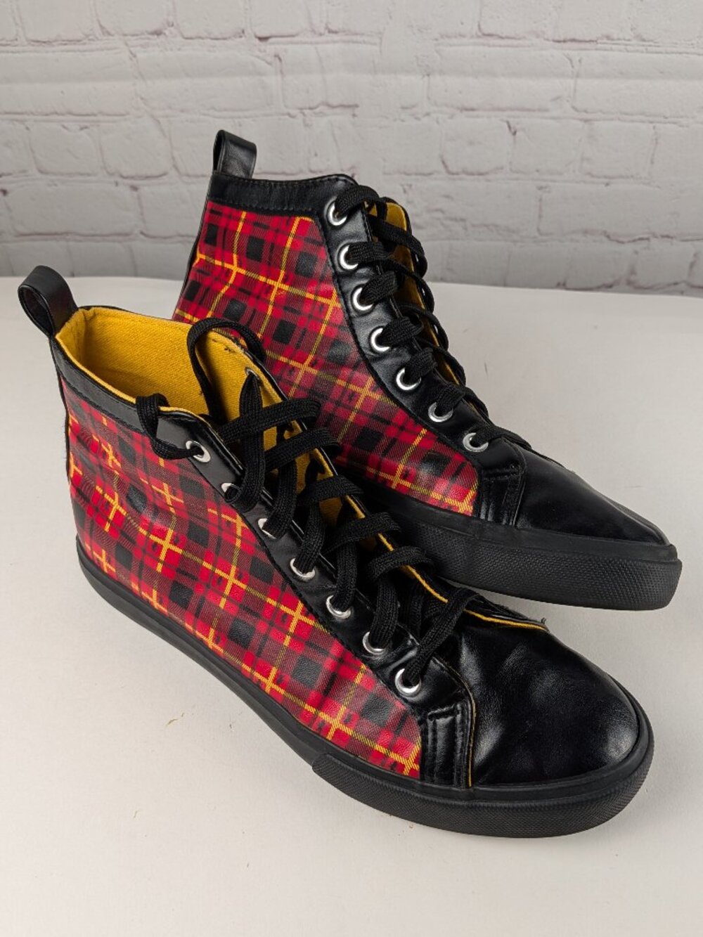Ground Up x Harry Potter Gryffindor High Top Sneakers 7